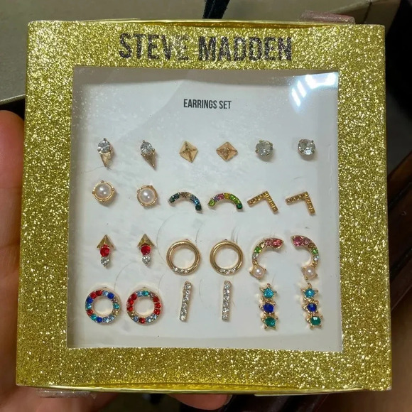 Steve Madden 12 Post Earring Set NWT - Picture 3 of 3